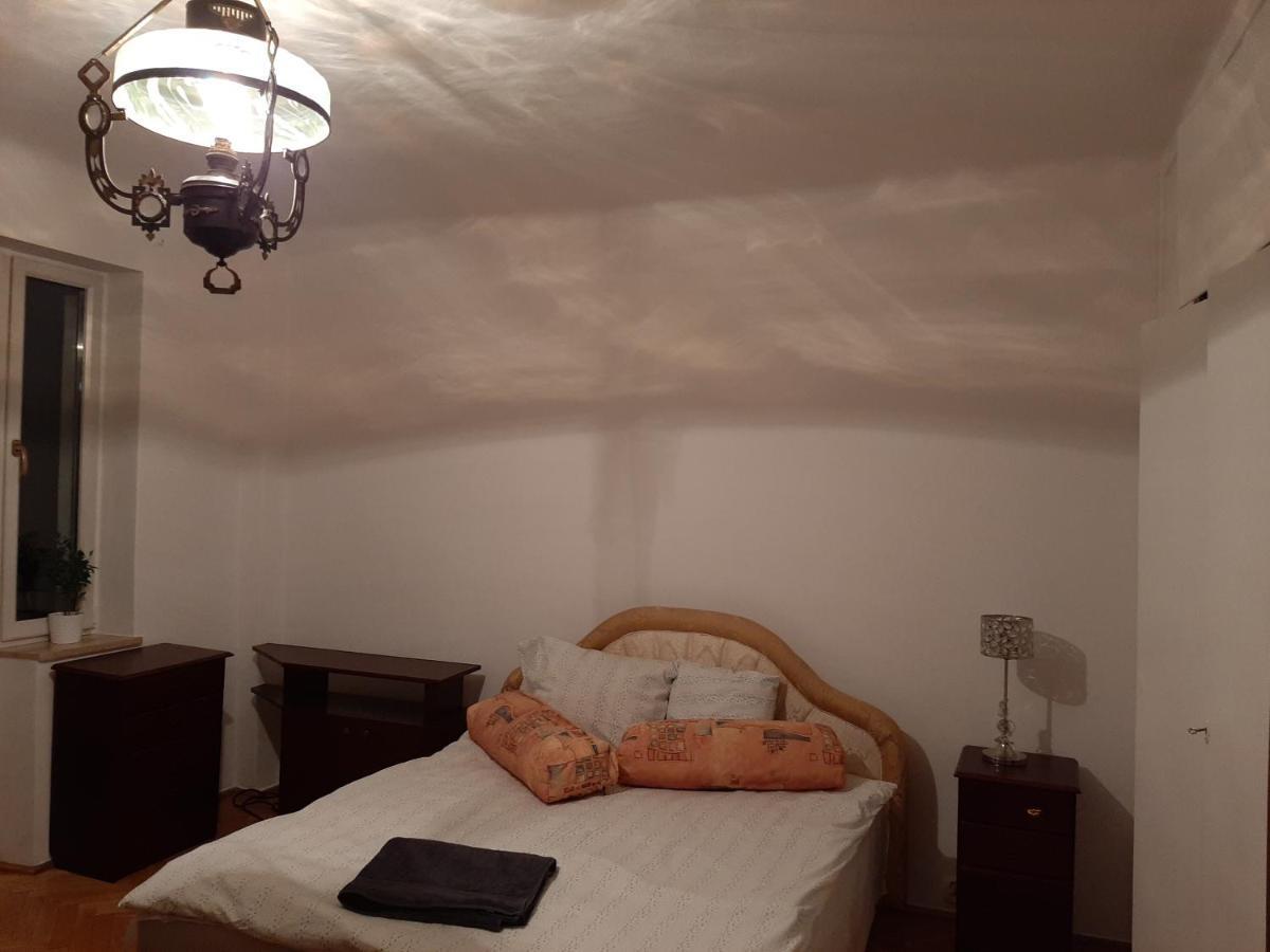 Rooms In Centrum Varsovie Extérieur photo