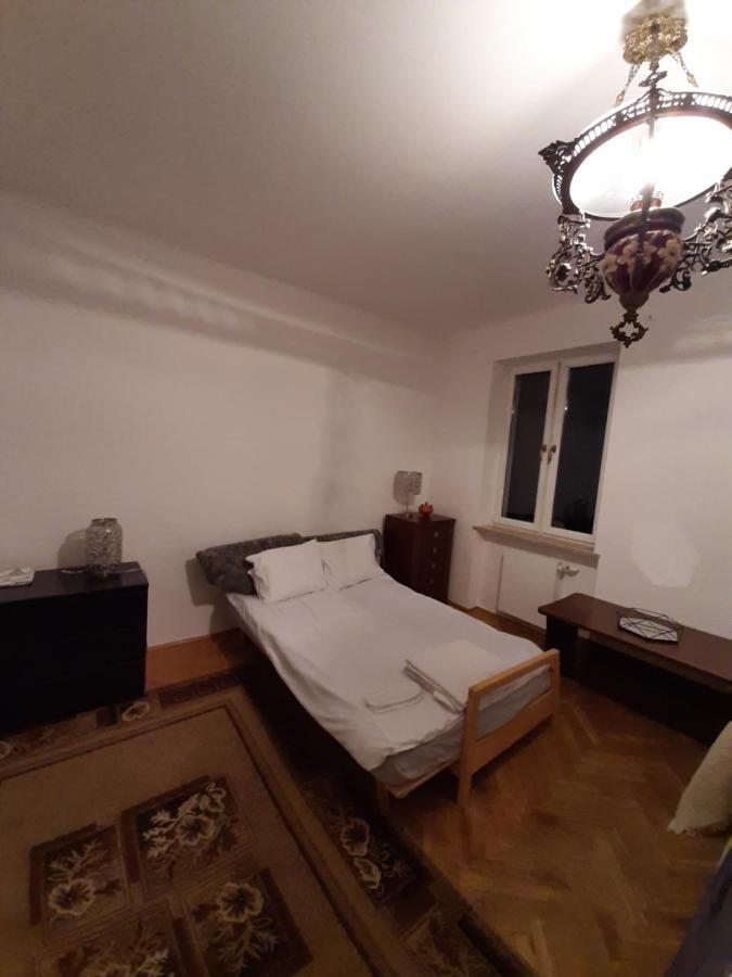 Rooms In Centrum Varsovie Extérieur photo